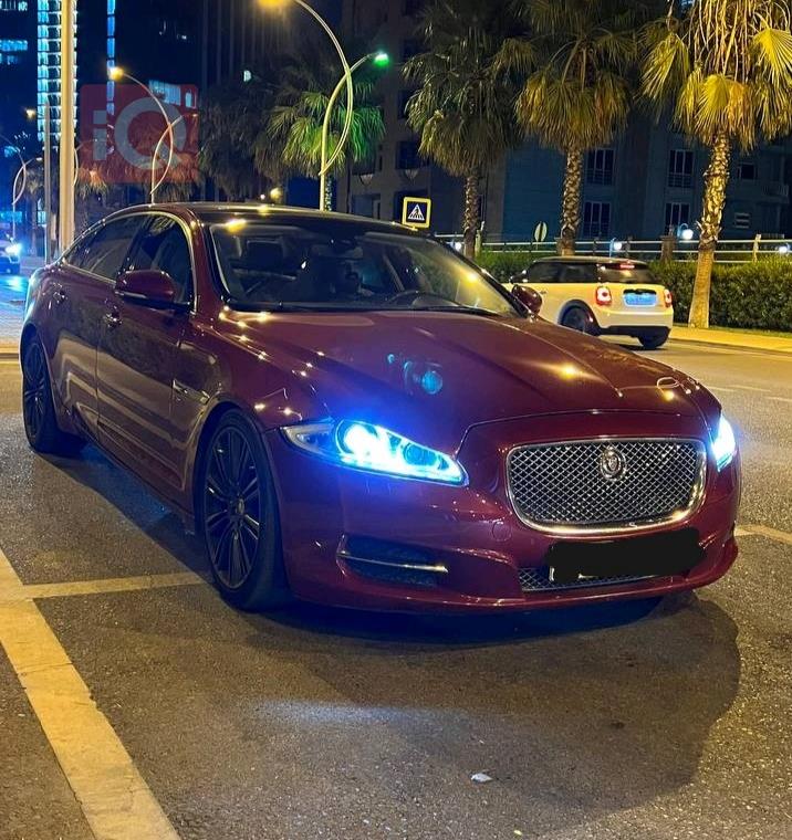 جاكوار XJ